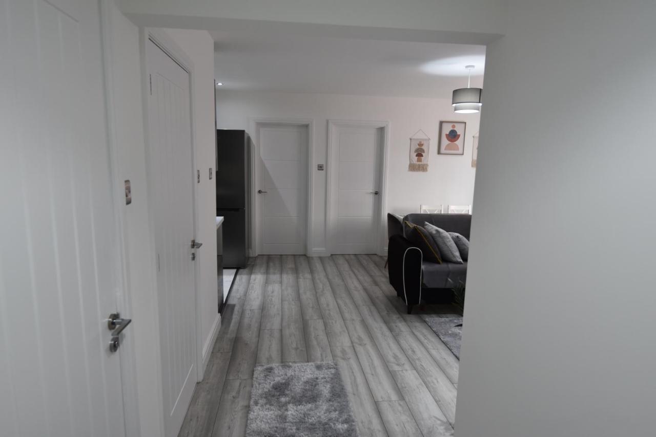 Cozy! 2-Bedroom Exclusive Apartment Near Bristol City Centre Easton Speedwell Sleeps Upto 6 المظهر الخارجي الصورة