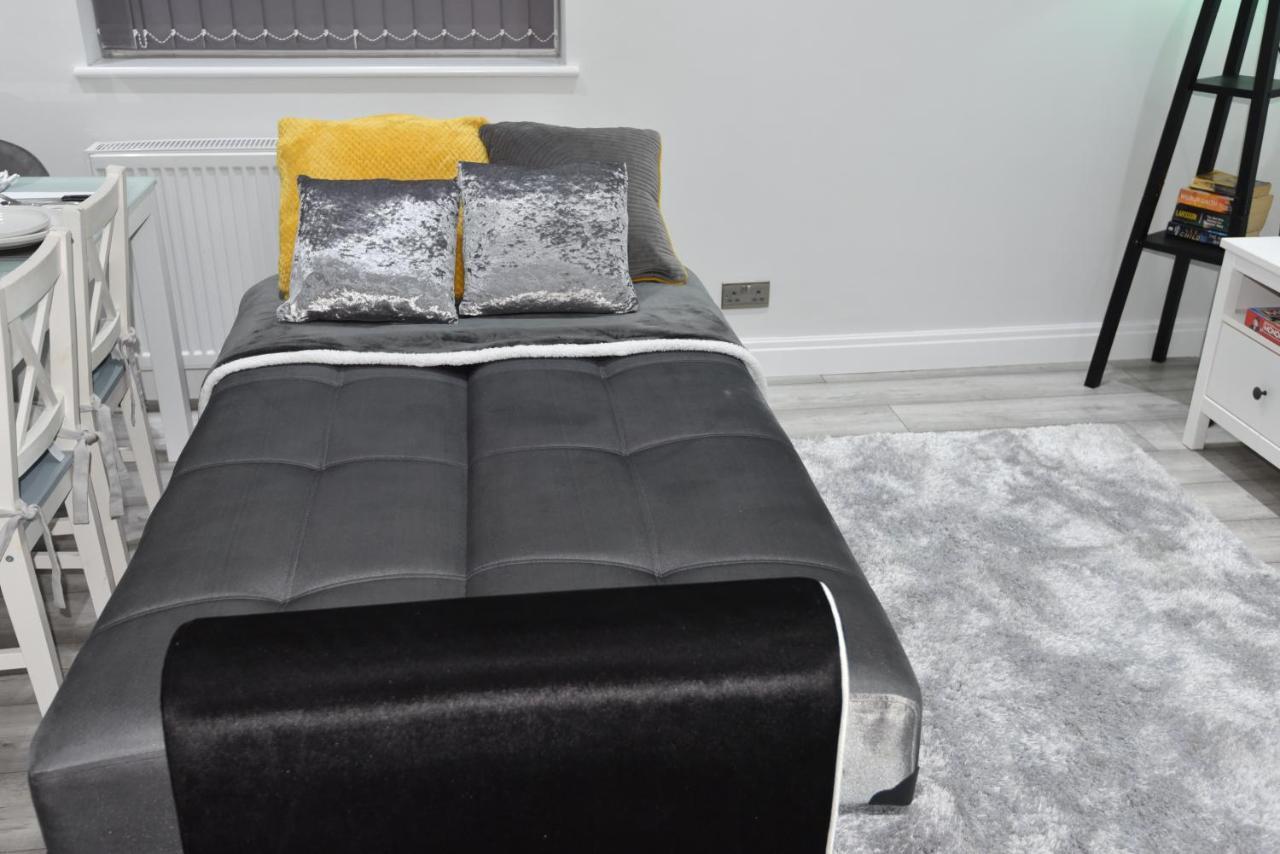 Cozy! 2-Bedroom Exclusive Apartment Near Bristol City Centre Easton Speedwell Sleeps Upto 6 المظهر الخارجي الصورة