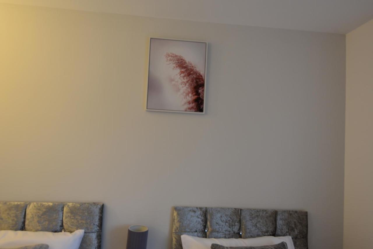 Cozy! 2-Bedroom Exclusive Apartment Near Bristol City Centre Easton Speedwell Sleeps Upto 6 المظهر الخارجي الصورة