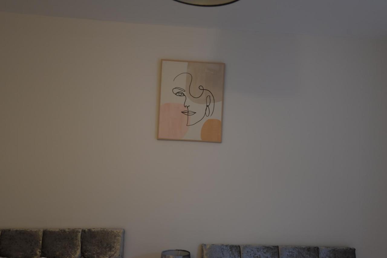Cozy! 2-Bedroom Exclusive Apartment Near Bristol City Centre Easton Speedwell Sleeps Upto 6 المظهر الخارجي الصورة