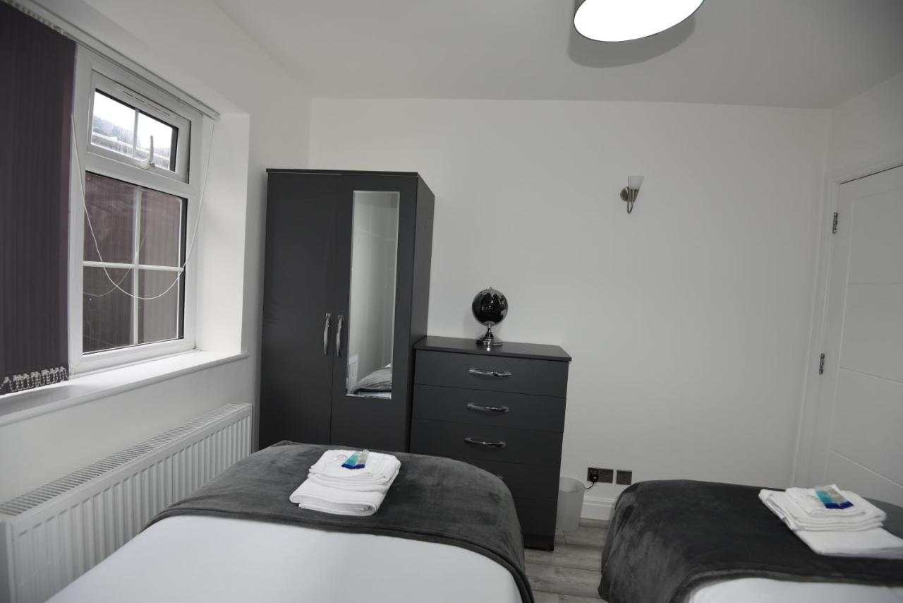 Cozy! 2-Bedroom Exclusive Apartment Near Bristol City Centre Easton Speedwell Sleeps Upto 6 المظهر الخارجي الصورة