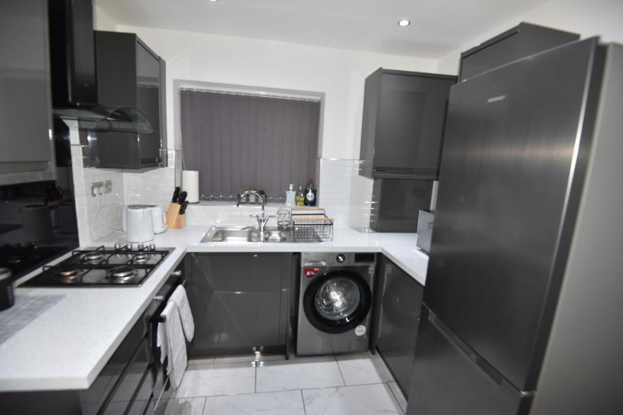 Cozy! 2-Bedroom Exclusive Apartment Near Bristol City Centre Easton Speedwell Sleeps Upto 6 المظهر الخارجي الصورة